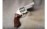 Smith & Wesson Mod 66 .357 Mag - 1 of 2