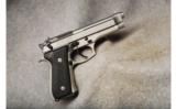 Beretta 92FS 9mm Luger - 1 of 2