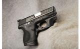 Smith & Wesson M&P9C 9mm Luger - 1 of 2