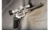 Ruger Super Redhawk .44Mag - 1 of 2