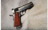 Les Baer Custom Carry Comm. .45 ACP - 1 of 2