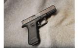 Glock Mod 17 Gen 49x19 - 1 of 2