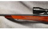 Weatherby Varmint Master Mark V .224 Wby Mag - 7 of 7