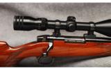Weatherby Varmint Master Mark V .224 Wby Mag - 2 of 7