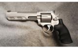 Smith & Wesson Perf. Center 686 .357 Mag/38 Spl+P - 2 of 2