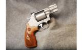 Smith & Wesson Perf. Center 686 .357Mag/.38 Spl+P - 1 of 2