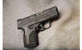 Springfield XDS-40
.40 S&W - 1 of 2