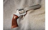 Smith & Wesson Mod 686-4 .357 Mag - 1 of 2