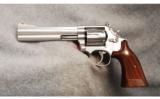 Smith & Wesson Mod 686-4 .357 Mag - 2 of 2