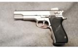Smith & Wesson 1006 10mm ACP - 2 of 2