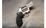 Smith & Wesson Mod 686-6 .357 Mag - 1 of 2