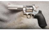Smith & Wesson Mod 629-6 Classic .44 Mag - 2 of 2