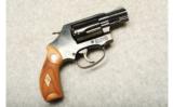 Smith & Wesson ~ 36-10 ~ .38 S&W Spl - 1 of 2