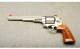 Smith & Wesson ~ 629-8 ~ .44Mag - 2 of 2