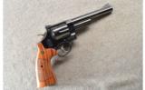 Smith & Wesson ~ 29-10 ~ .44 Mag ~ ANIB With Display Case. - 1 of 3