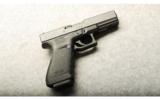 Glock ~ Mod 21 ~ .45 ACP - 1 of 2
