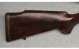 Holland & Holland ~ Deluxe Rifle ~ .375 H&H Mag - 2 of 9