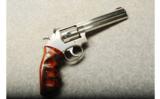 Smith & Wesson ~ 617 ~ .22 LR - 1 of 2