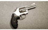 Smith & Wesson ~ 60-15 ~ .357 Magnum - 1 of 2