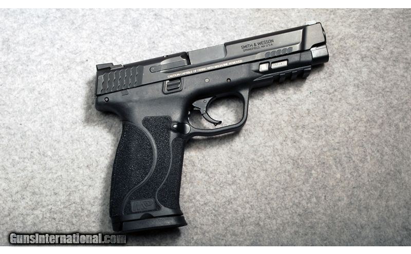 Smith & Wesson ~ M&P 45 M2.0 ~ .45 AUTO