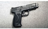 Smith & Wesson ~ M&P 45 M2.0 ~ .45 AUTO - 1 of 2