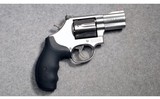 Smith & Wesson ~ 686-6 ~ .357 Magnum - 1 of 2