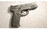 Smith & Wesson ~ M&P9 M2.0 ~ 9MM Luger - 1 of 2
