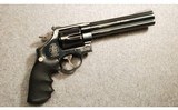 Smith & Wesson ~ 29-5 Classic ~ .44 Magnum