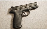 Smith & Wesson ~ M&P9 ~ 9MM Luger