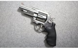 Smith & Wesson ~ 629-6 ~ .44 Magnum - 2 of 2