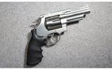 Smith & Wesson ~ 629-6 ~ .44 Magnum