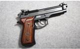 Beretta ~ 92F ~ 9MM Luger - 1 of 2