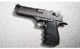 Magnum Research ~ Desert Eagle Pistol ~ .357 Magnum - 2 of 2