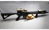 Colt ~ AR-15 A2 ~ 5.56 NATO - 1 of 7