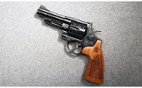 Smith & Wesson ~ 29-10 ~ .44 Magnum