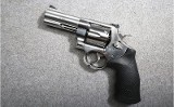 Smith & Wesson ~ 610-3 ~ 10MM - 2 of 2
