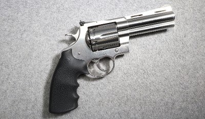 Colt ~ Anaconda ~ .44 Magnum