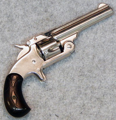 Smith & Wesson ~ Model 1 1/2 ~ .32 S&W.