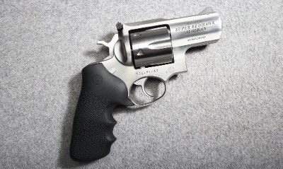 Ruger ~ Super Redhawk Alaska ~ .44 Magnum