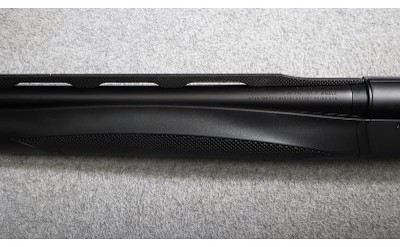 Benelli ~ Ethos ~ 12 Gauge - Image 8 of 11