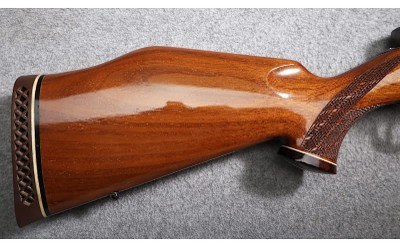 Weatherby ~ Mark V ~ .300 Weatherby Magnum - Image 2 of 10