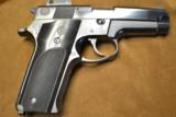 Smith & Wesson S&W
ALL STEEL Model 559 9MM RARE! - 1 of 6