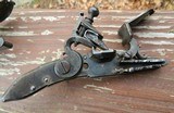 Baculini, Italy. Exceptionally rare and fine 23-bore O/U double flintlock sporting gun, ca. 1790 - 19 of 25