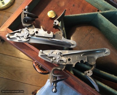 John Manton and Son, London. An absolutely stunning 14-bore, cased double barreled, Flintlock Sporting Gun, #10571, made in 1830. - Image 23 of 25