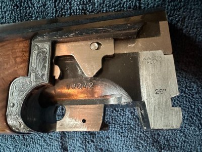 BROWNING SUPERLIGHT, 12GA GRADE VI, AMAZING FEATHERCROTCH WALNUT STOCK, APPERS TO BE UNFIRED. - Image 8 of 11