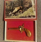 MISSISSIPPI RIVER LAW HIDEAWAY GUN IN BOOK - 1 of 5
