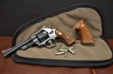 Smith & Wesson, Model 28 Highway Patrolman - 1 of 8