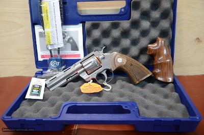 Colt Python, .357 Magnum, New Model ( 4.25" )
