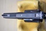 Smith & Wesson
Model 19-3 357Mag. - 6 of 11