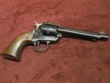 RUGER SINGLE SIX .22LR - OLD MODEL - 3-SCREW - 5 1/2-INCH - MADE IN 1963 - NEAR MINT - 1 of 13